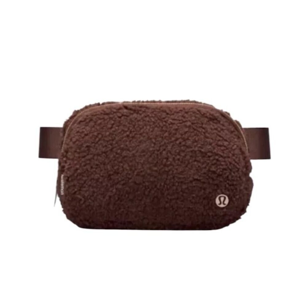 Lululemon Everywhere 2L Belt Bag Women's One Size Lg Fleece Brown Fanny Pack
